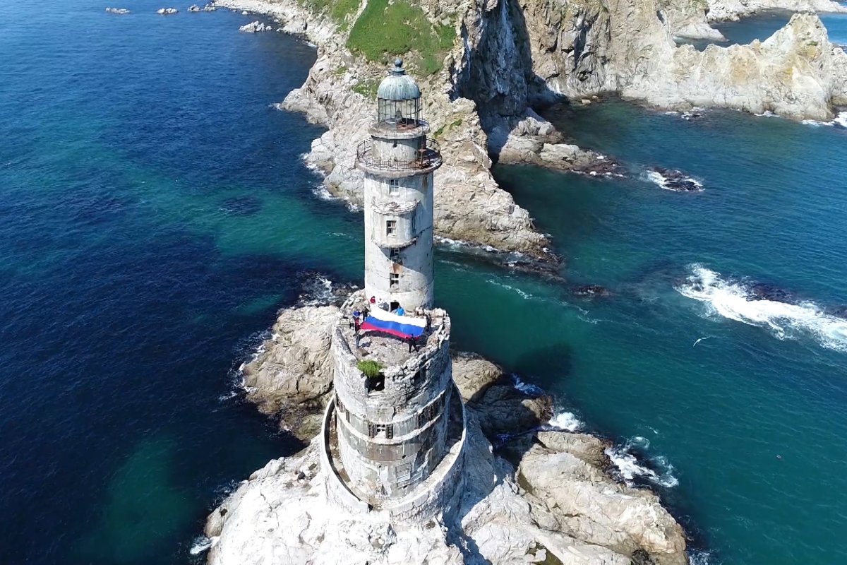 Маяк Анива на мысе Анива