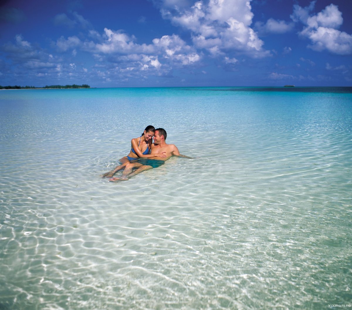 Кенотафий. Багамы, Нассау.