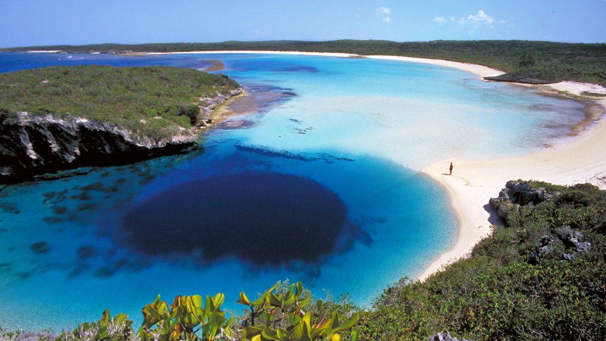 Большая голубая дыра