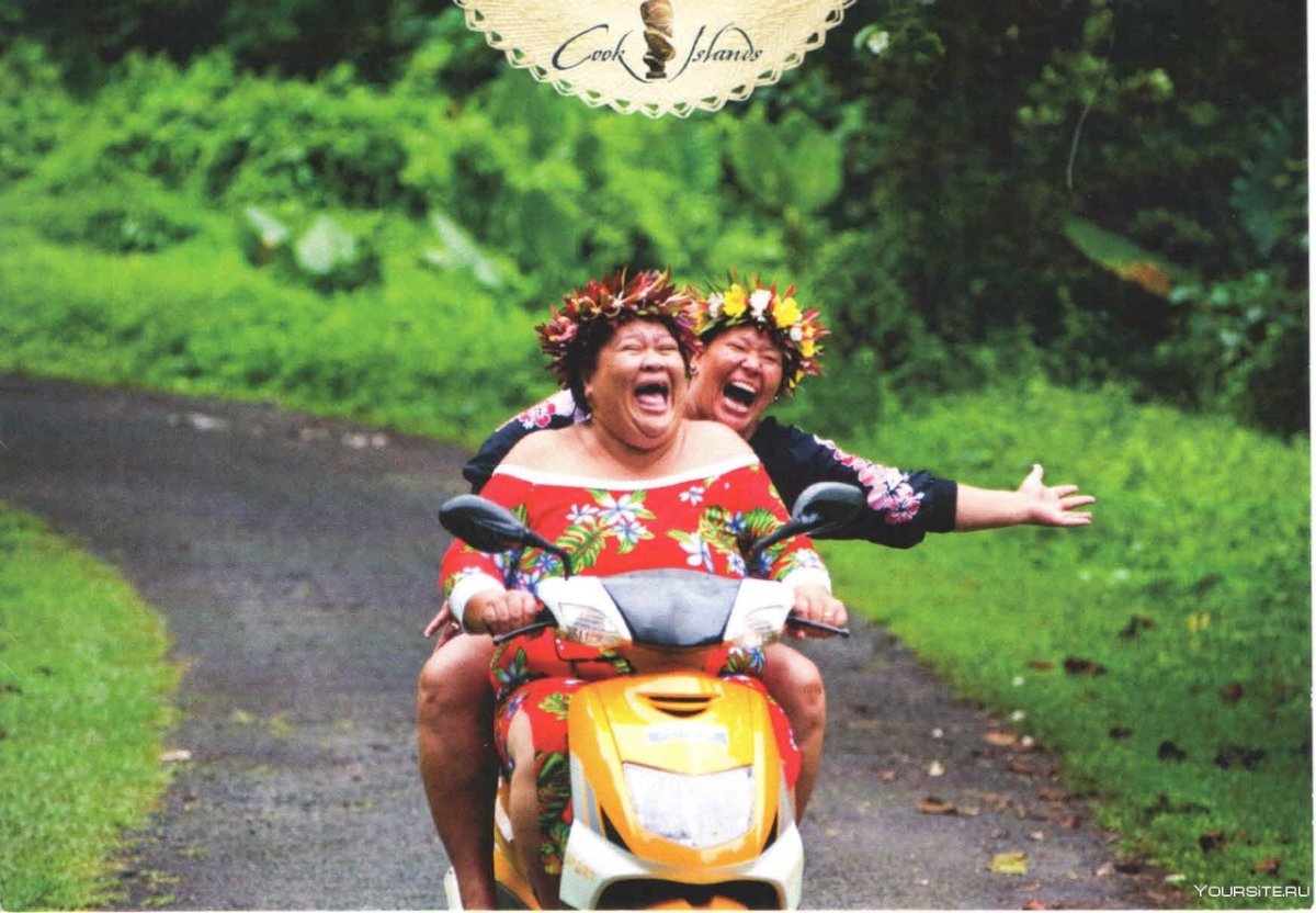 Старушка на мотоцикле