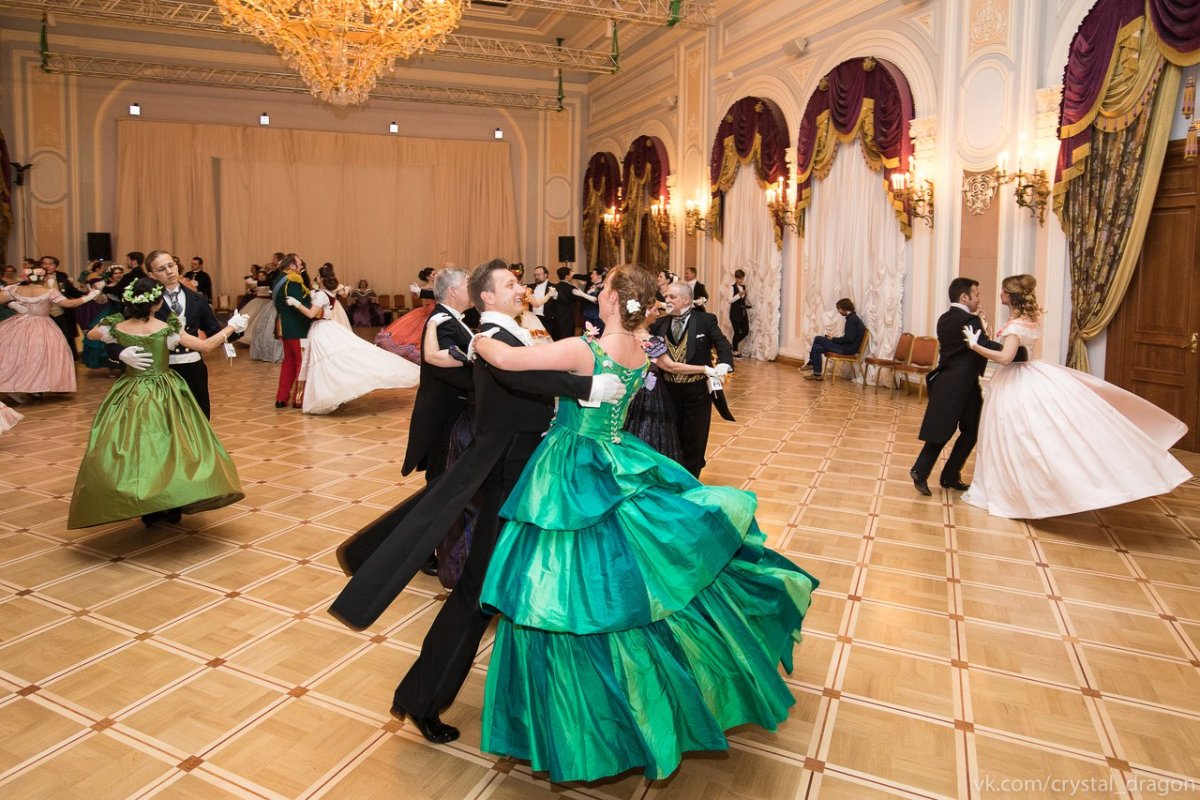 Маскарад в России 18 века