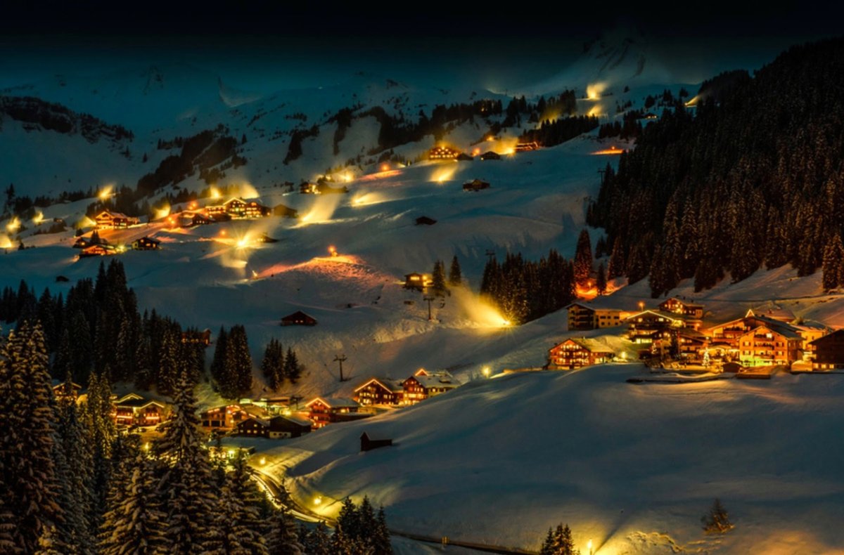 Дамюльс, Австрия