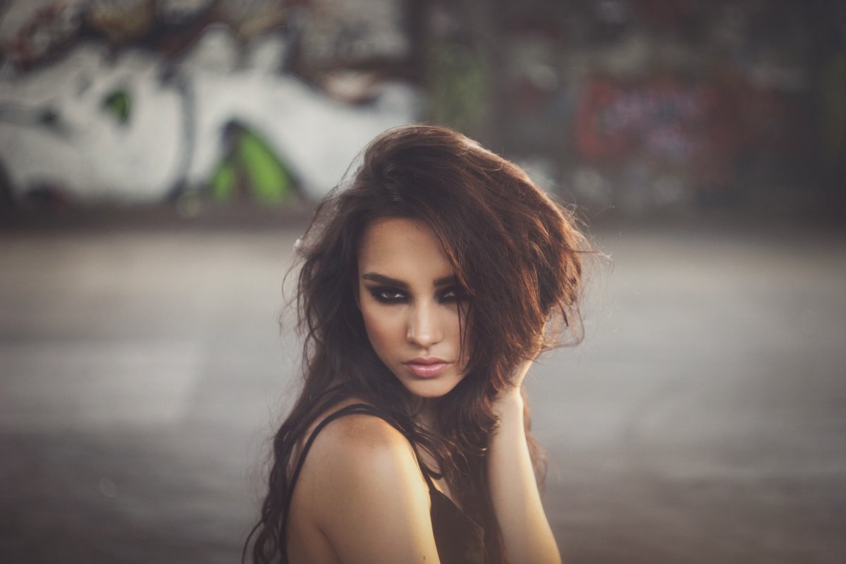 Красивые женщины боком