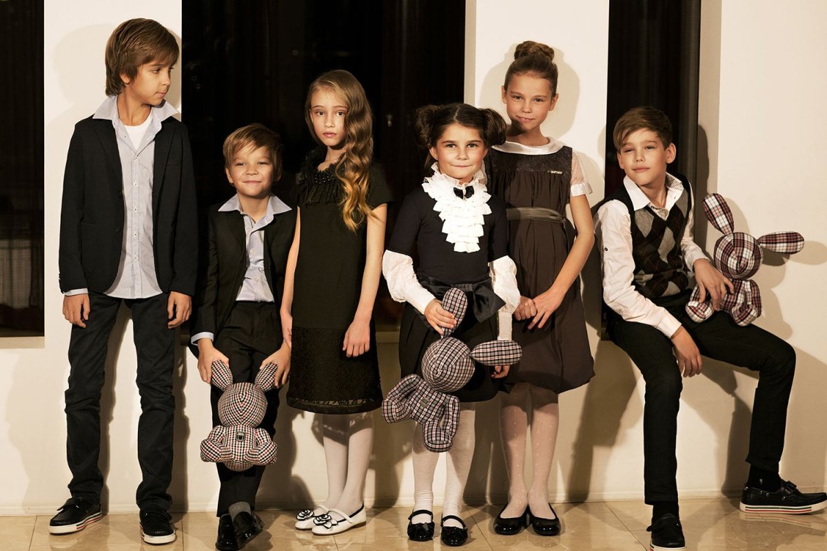 Модная Школьная форма