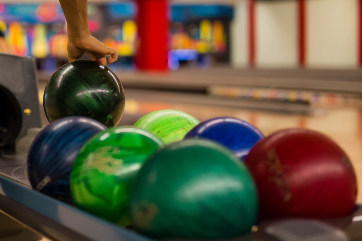 Боулинг реклама