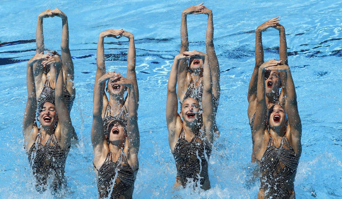 Баяндина синхронное плавание