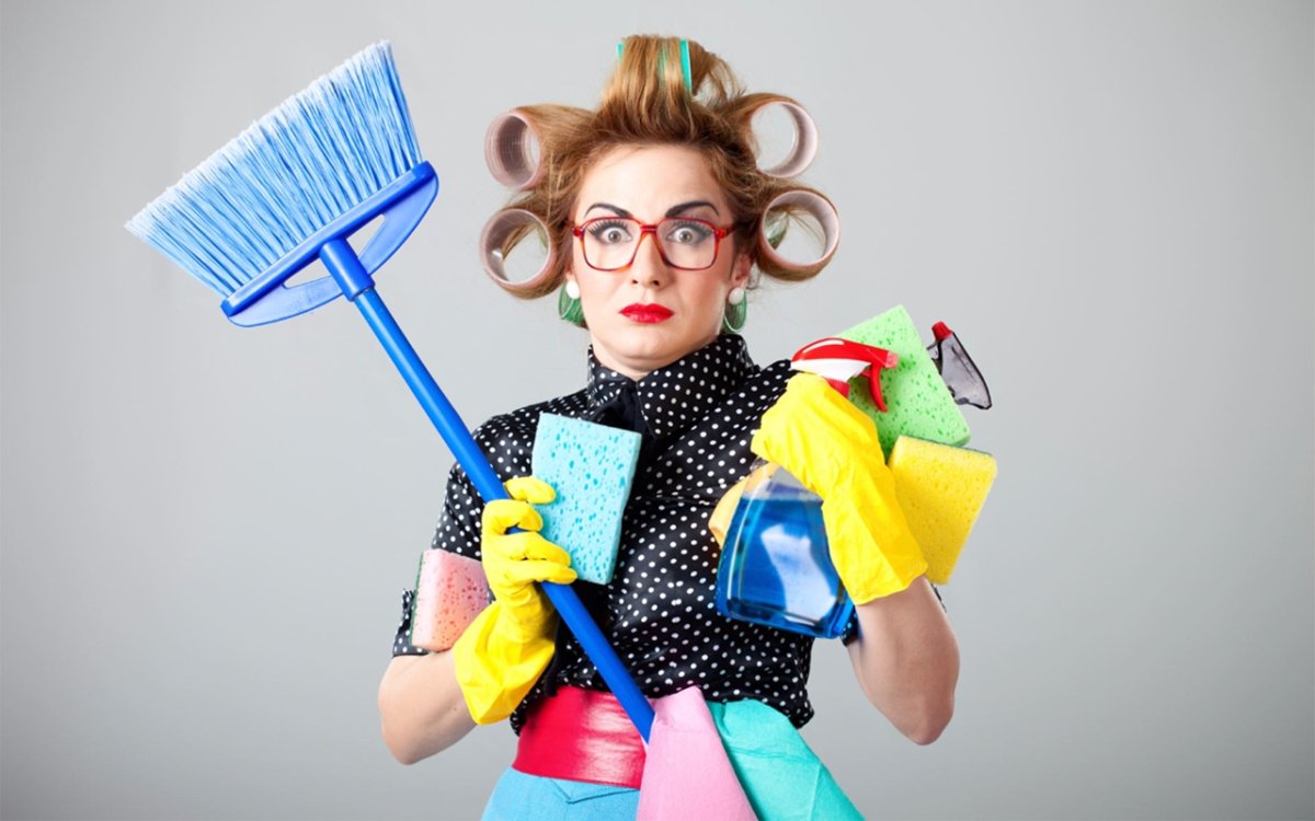 Смешная домохозяйка