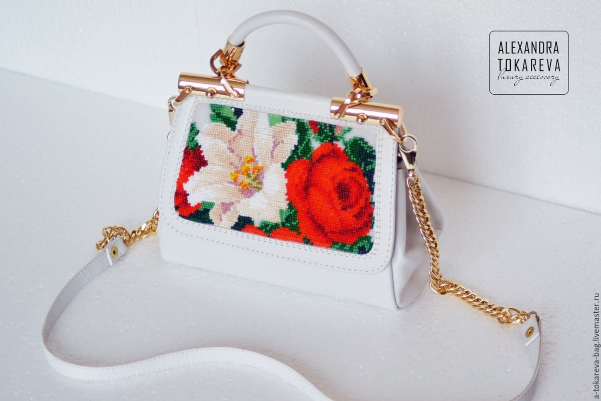 Сумочка из бисера