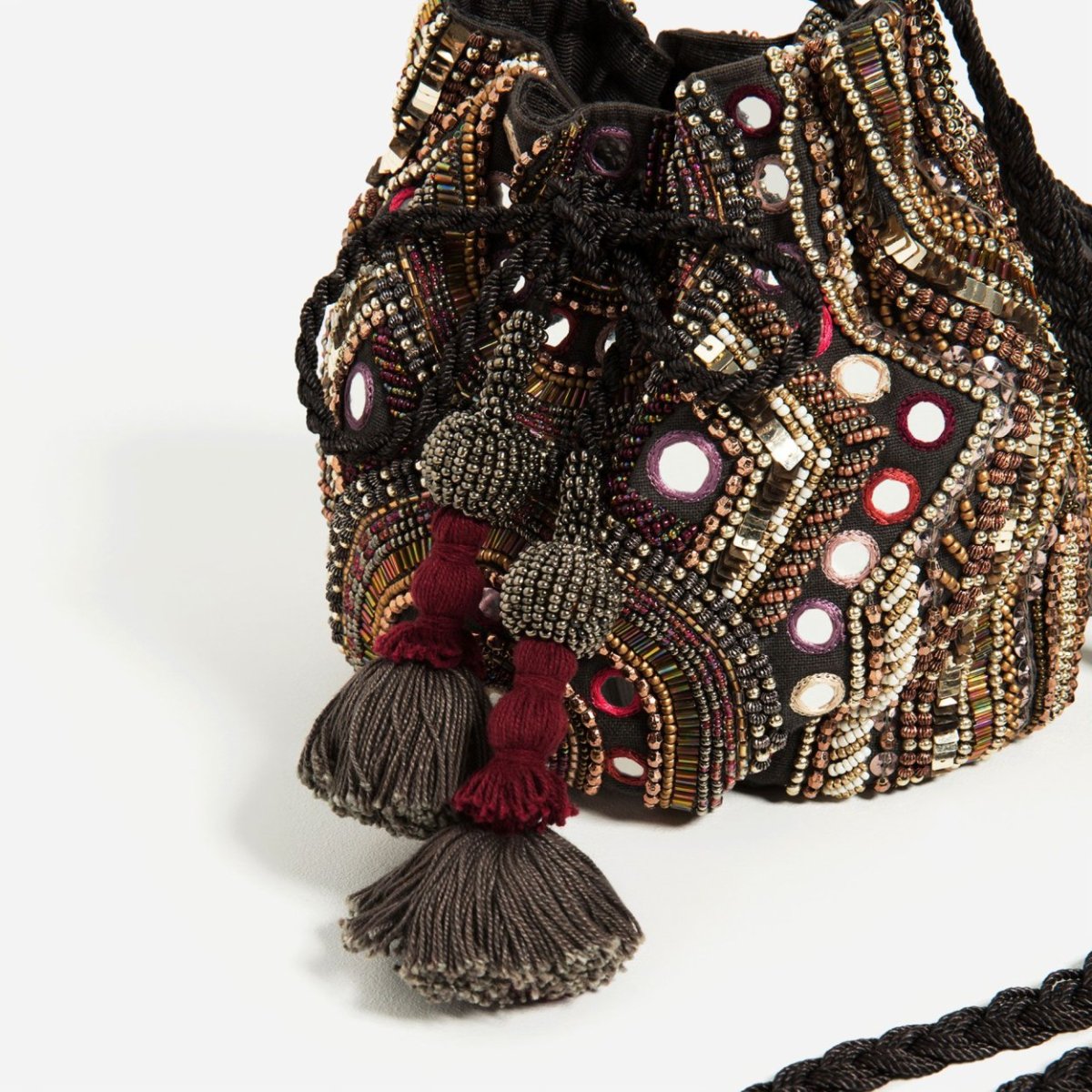 Сумочка с жемчугом