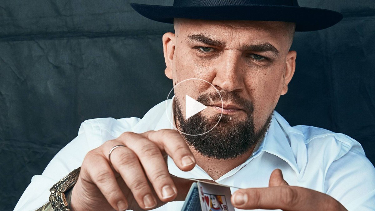 Рэпер Баста