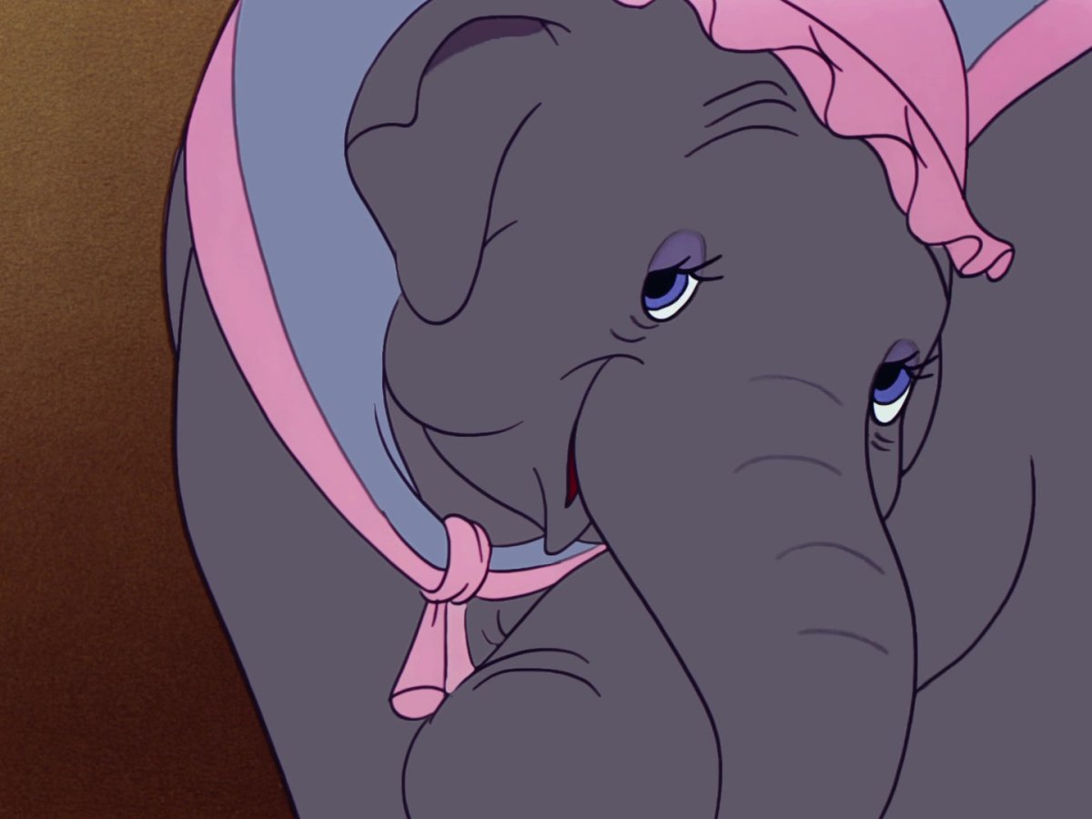 Герои мультика Дамбо