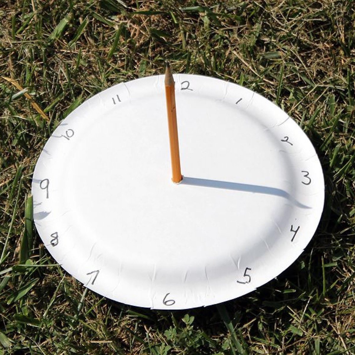 Макет солнечных часов