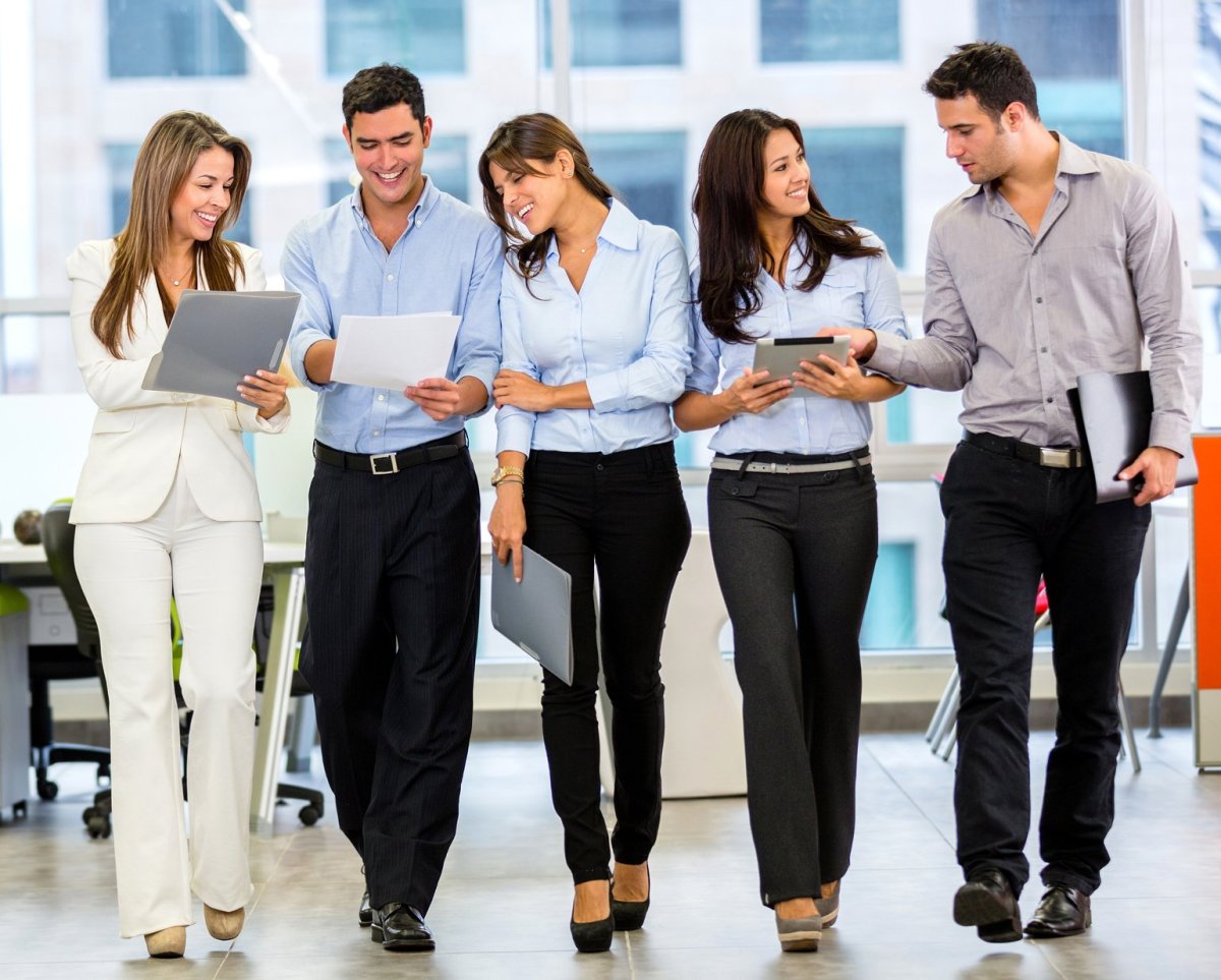 Заработок в интернете девушка