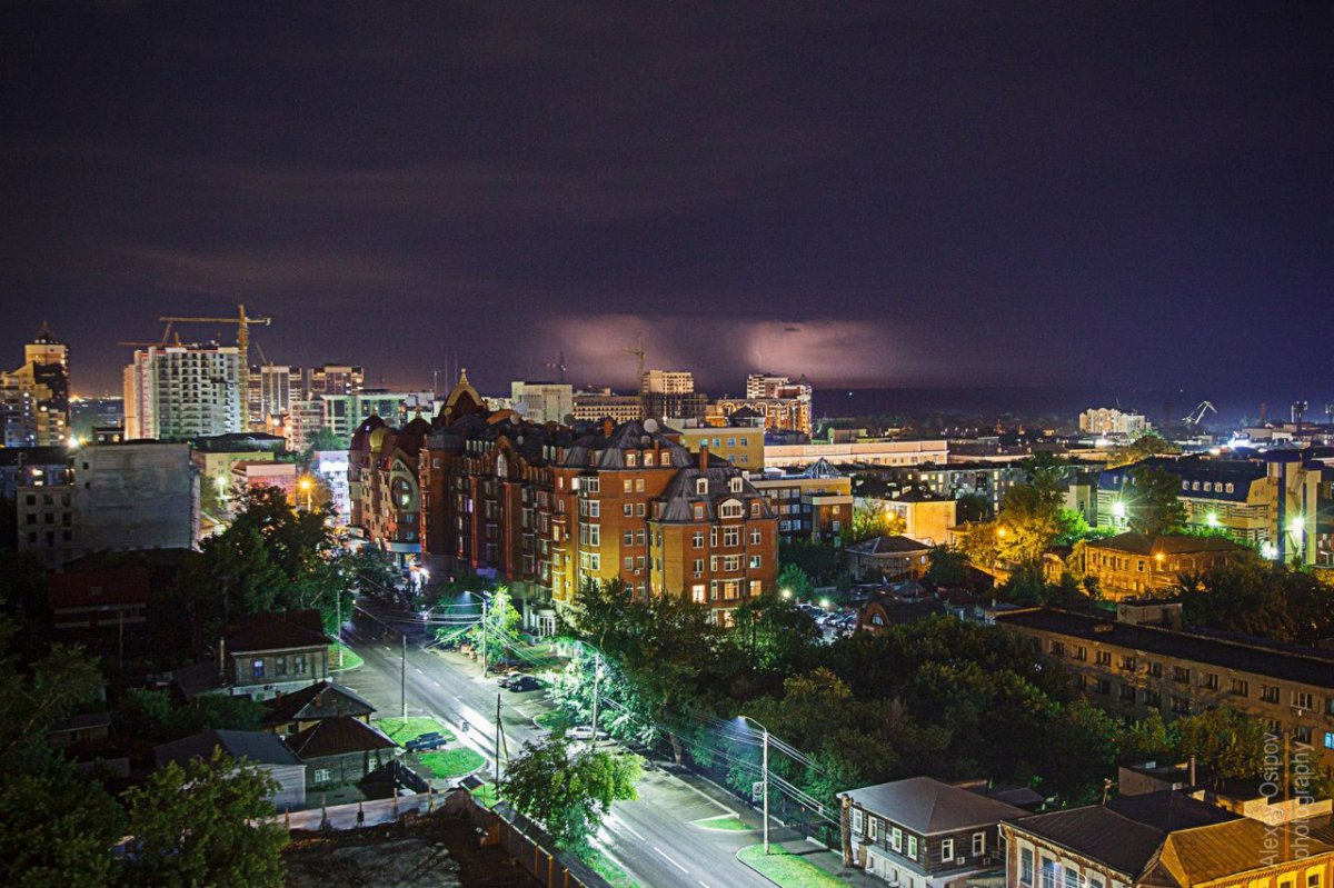 Фото ночного Барнаула летом