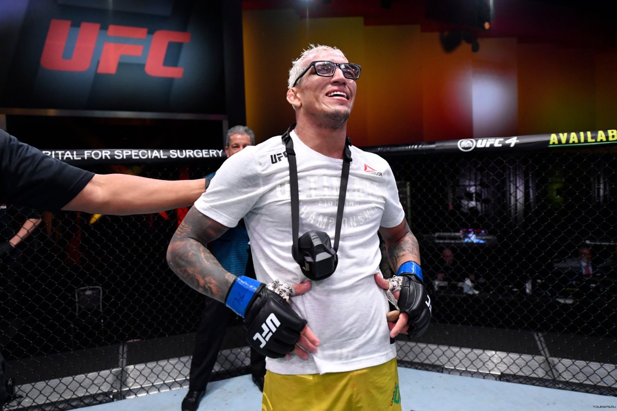 Чарльз Оливейра