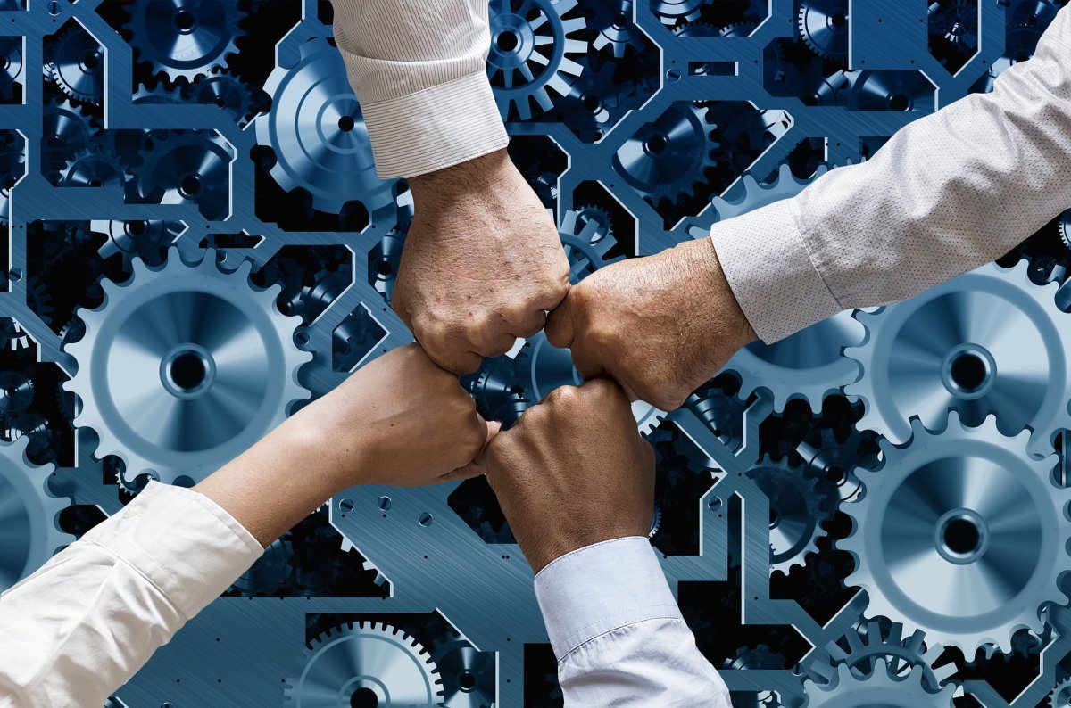 Гражданские взаимоотношения