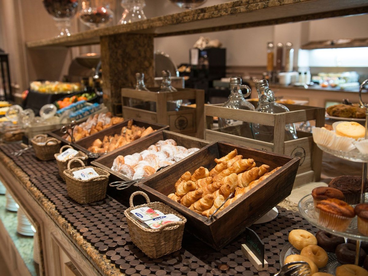 Пекарня шведский стол