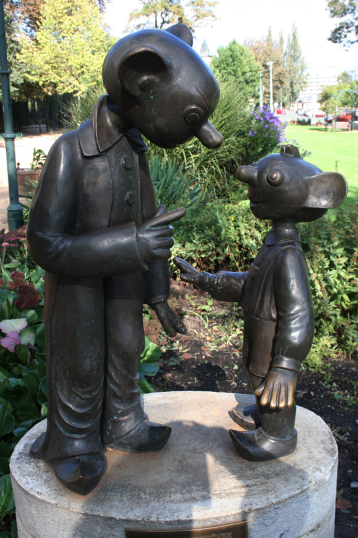 Пльзень статуя Гурвинек и Спейбл