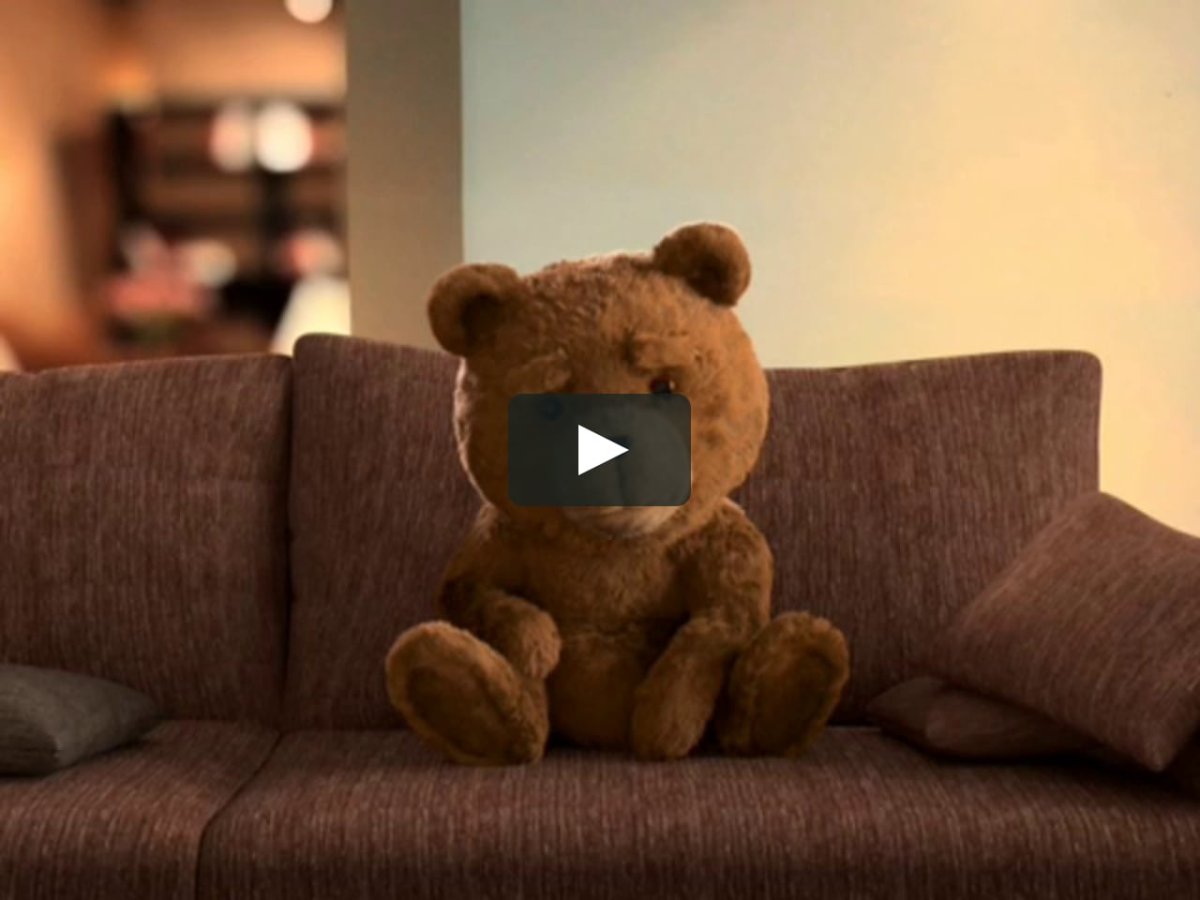 Медведь Тедди третий лишний