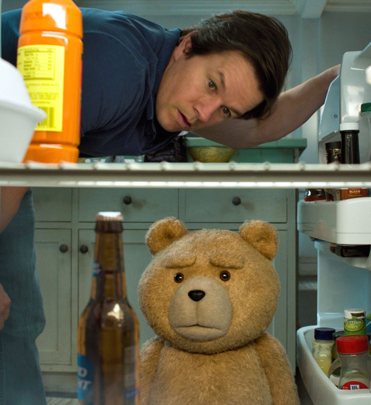 Марк Уолберг третий лишний 1