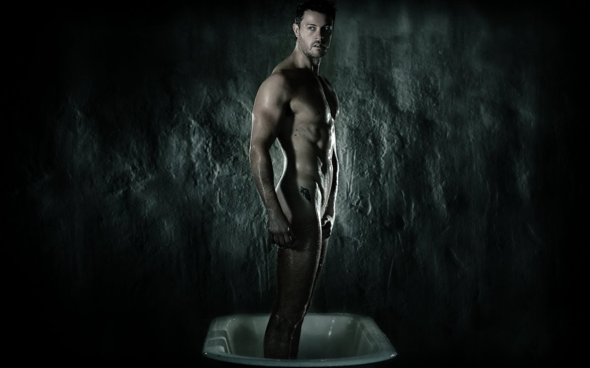 Дэниел фьюрригал голый