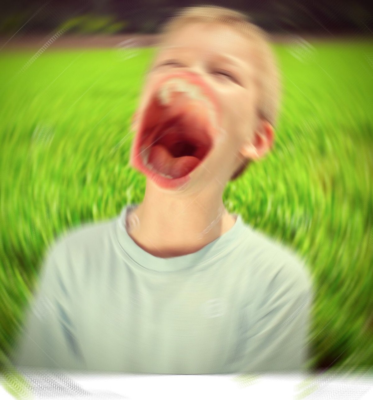 Орущий младенец фото мема