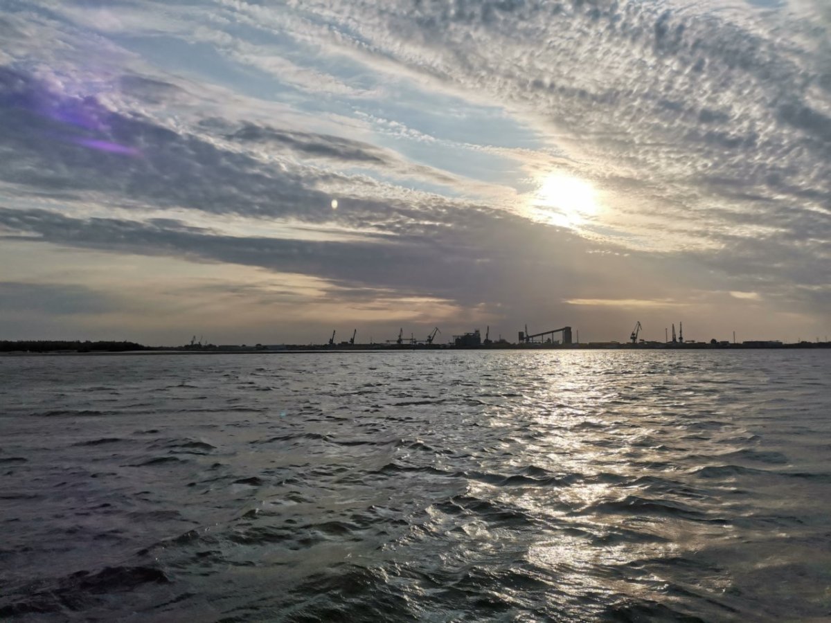 Петровская набережная Астрахань