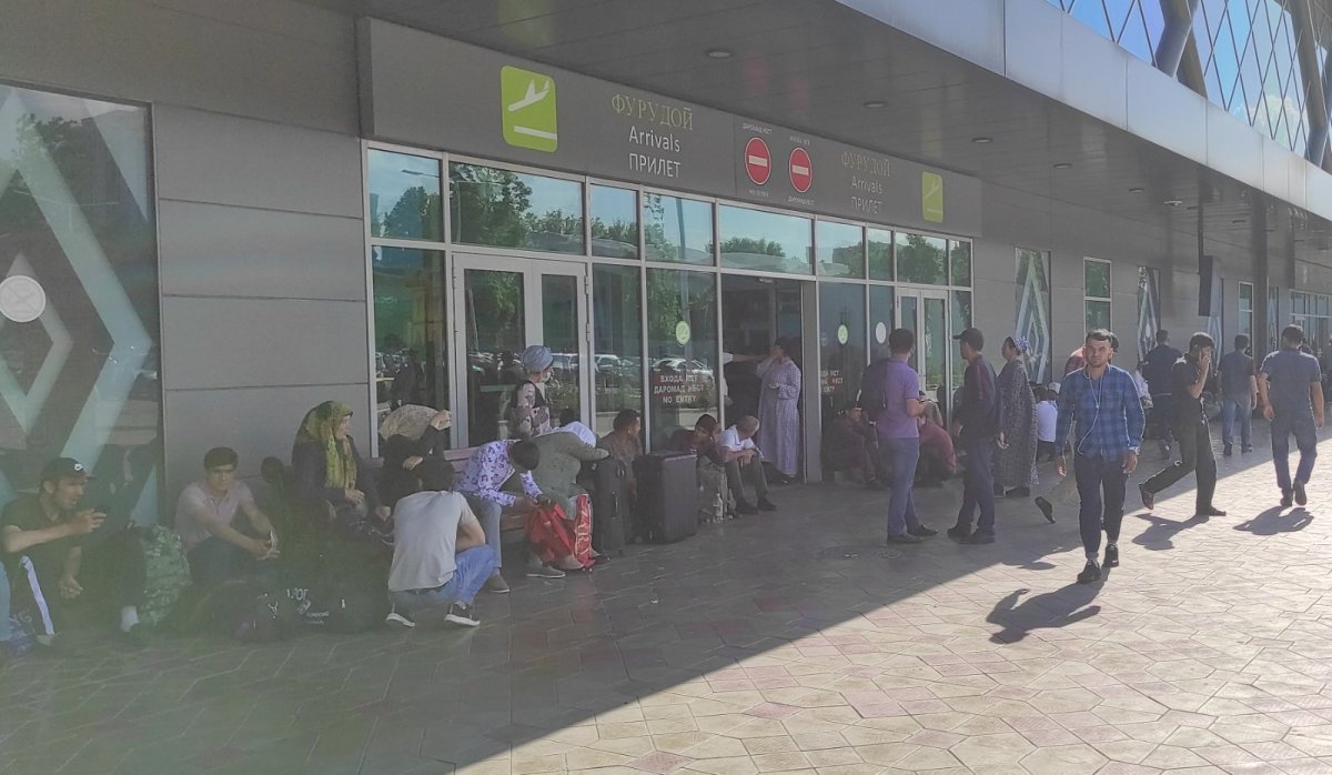Аэропорт Душанбе внутри