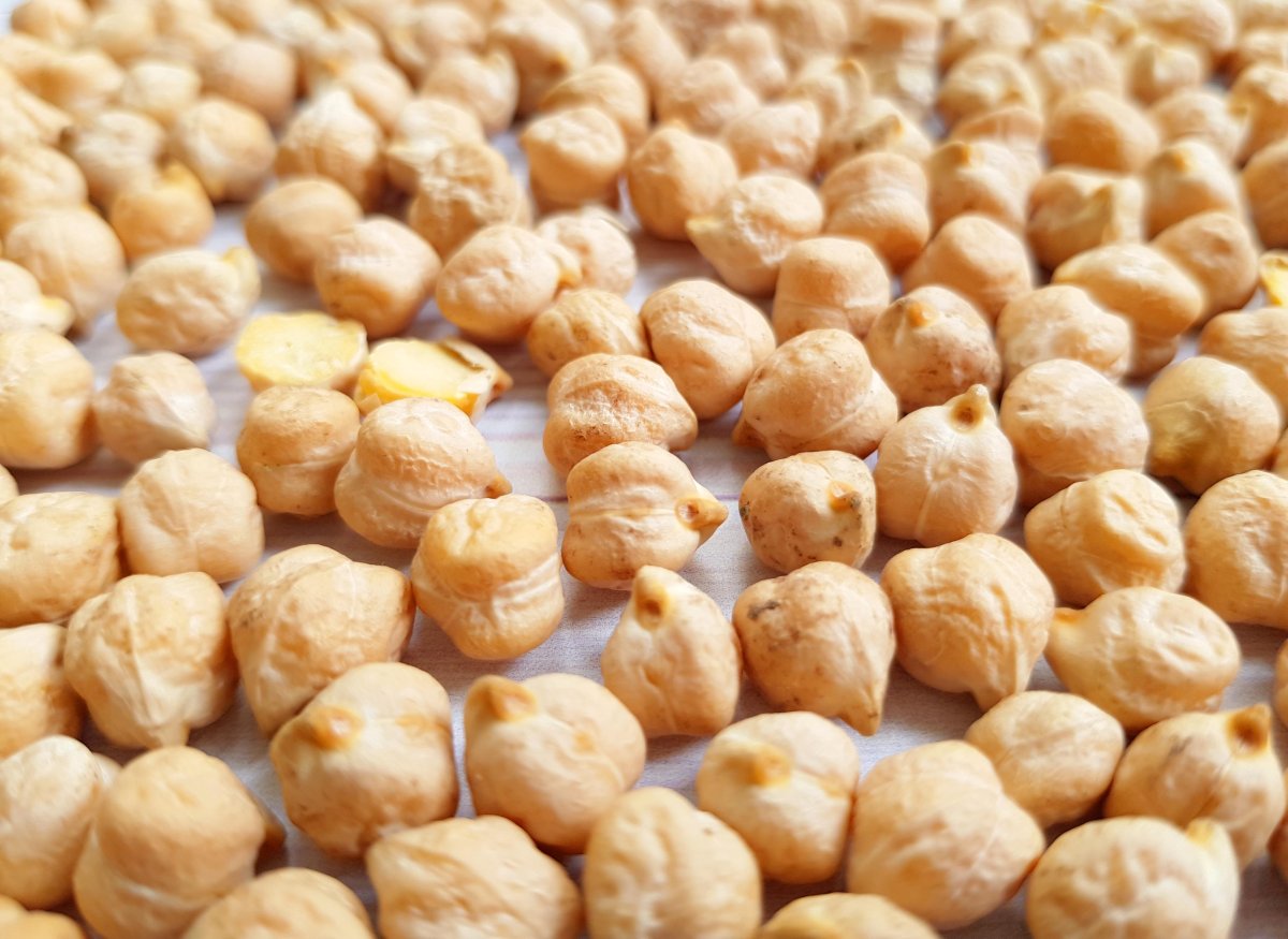 Нут колотый