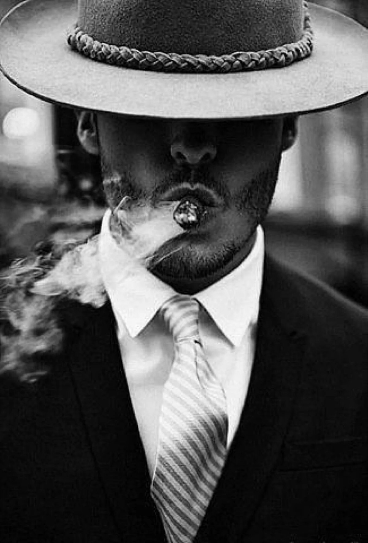 Мужчина в шляпе