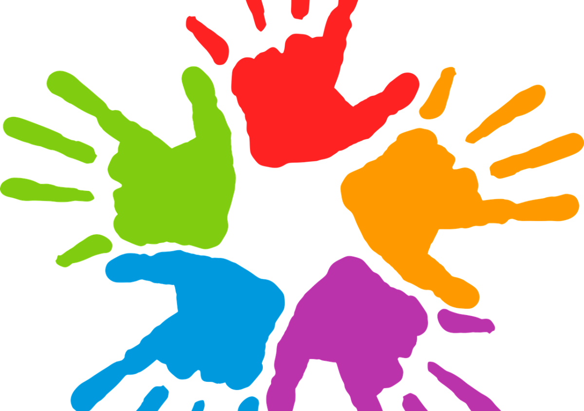 Наклейка волонтер