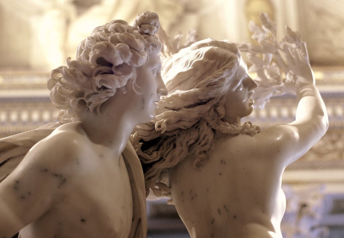 Apollo and Daphne Bernini