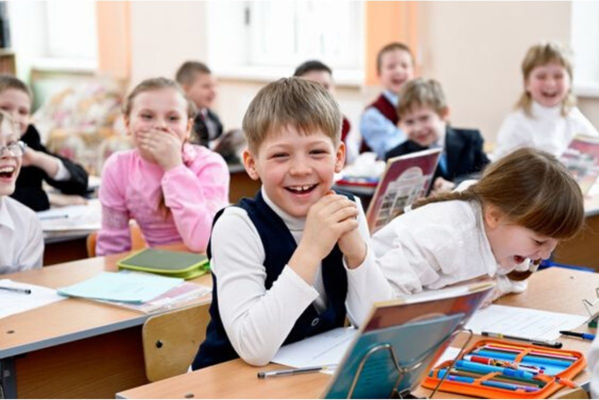 Дети в классе