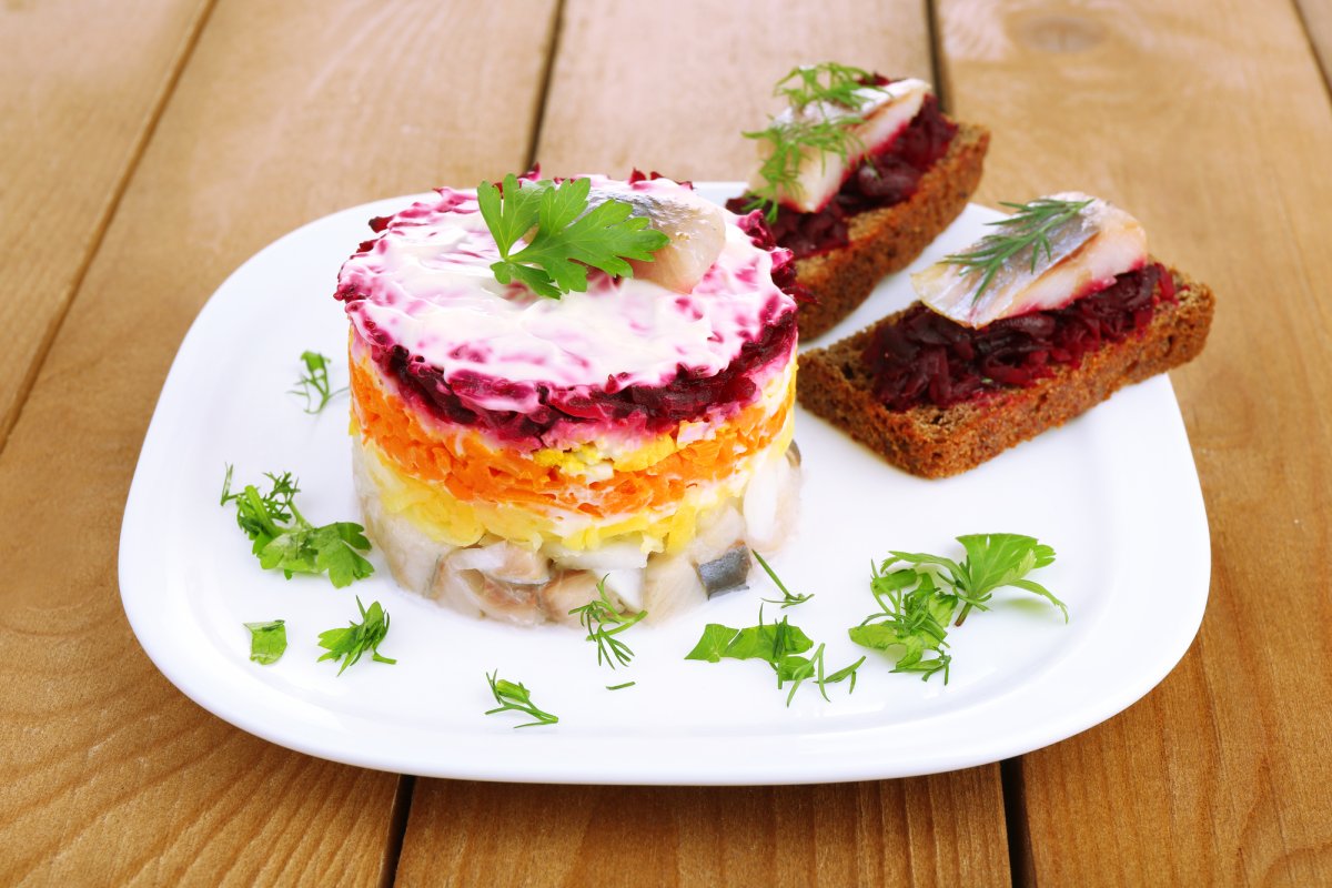 Веганская селедка под шубой с нори