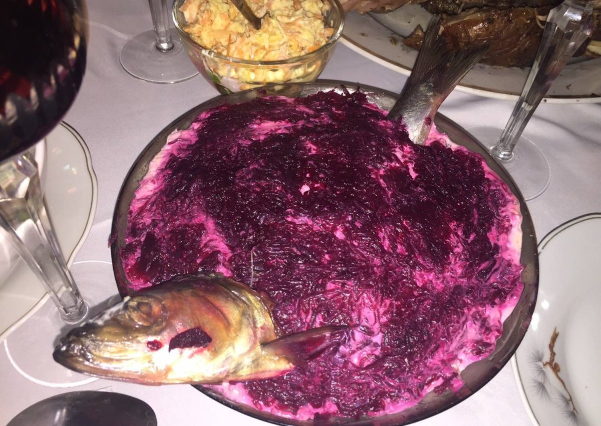 Украшение селедки под шубой