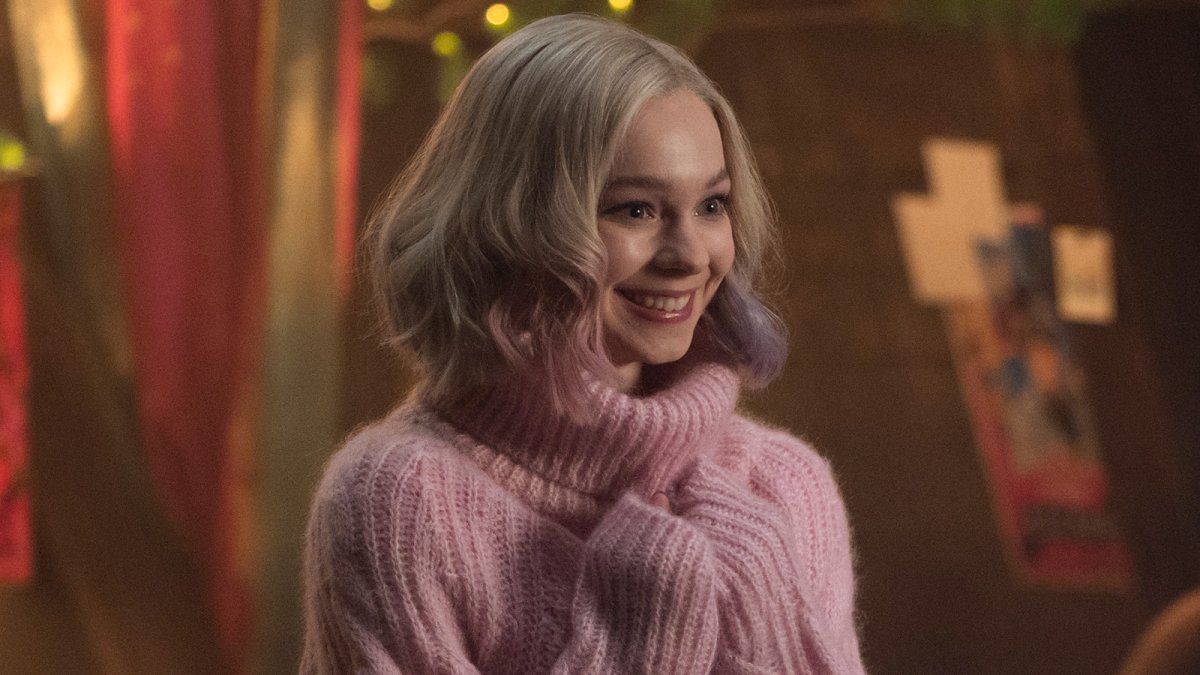 Эмма Майерс 2022