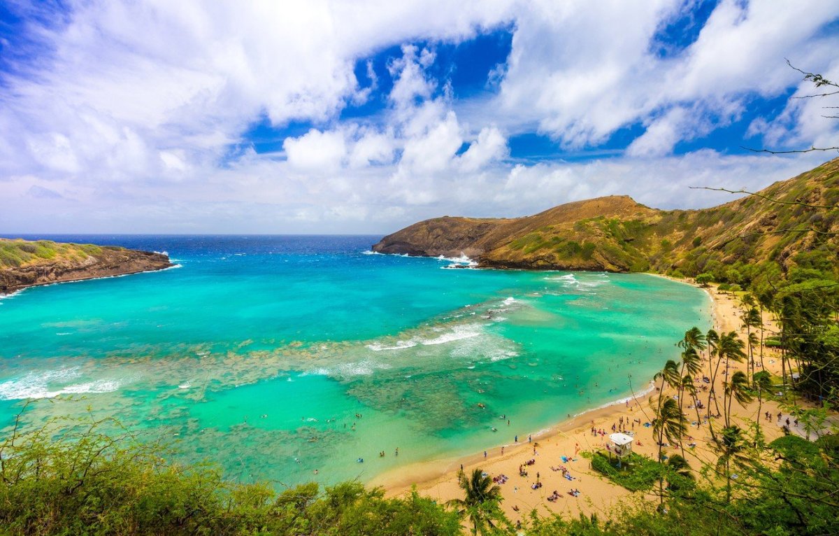 Гавайи-Оаху ночью