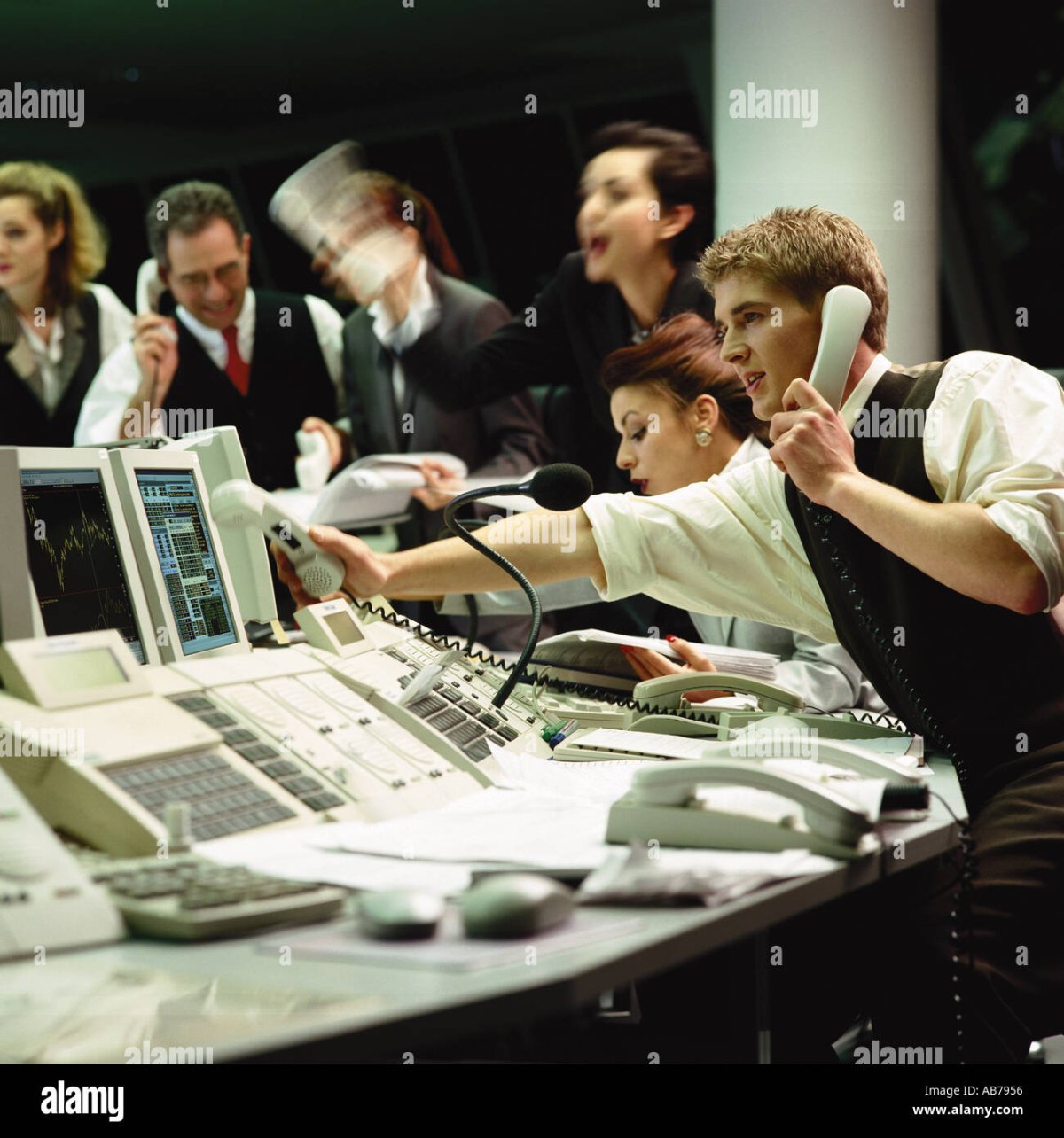 Коммерция специальность