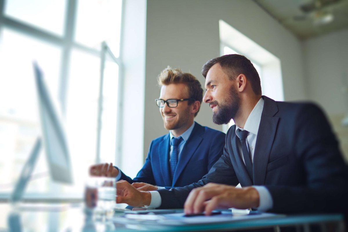 Бизнесмены переговоры