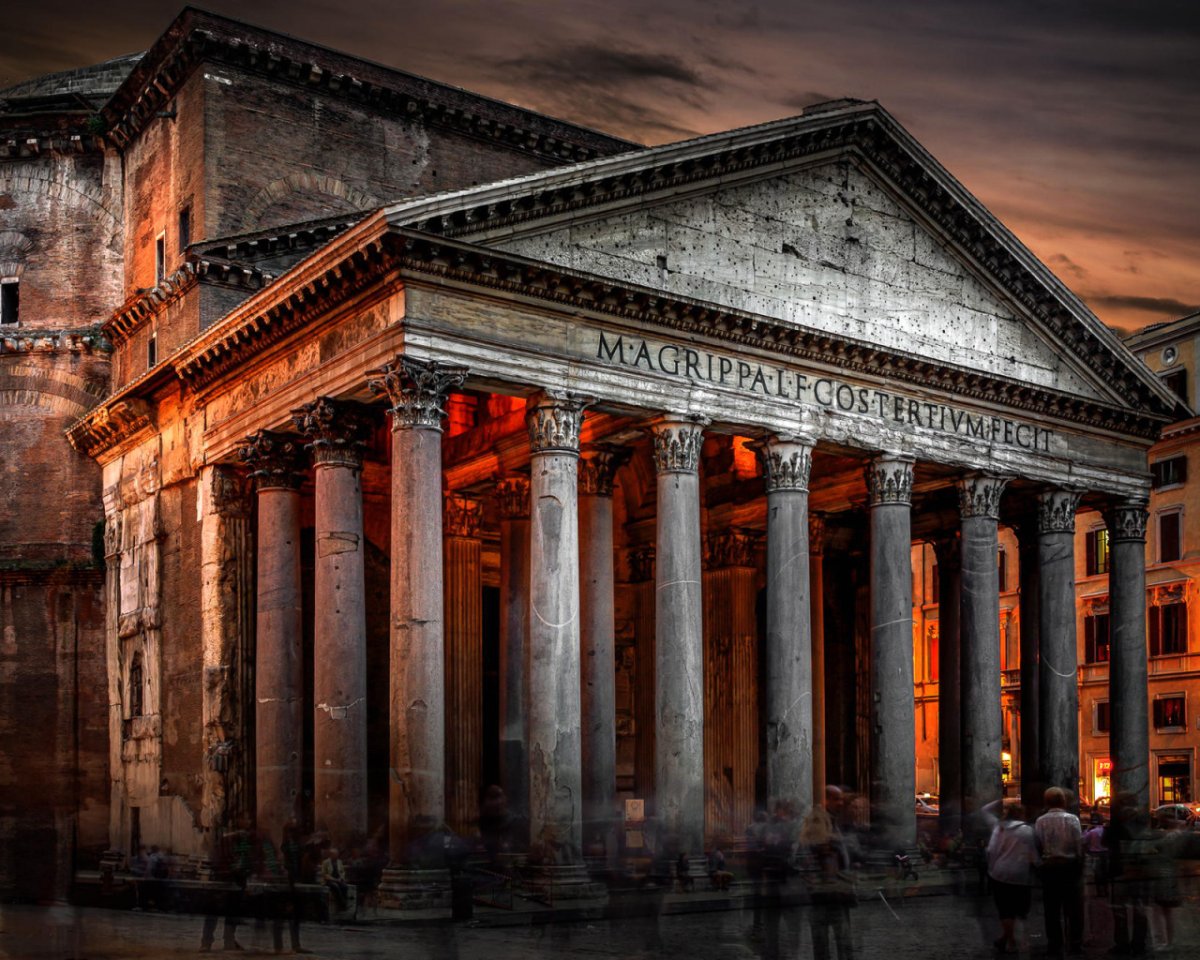 Пантеон Греция