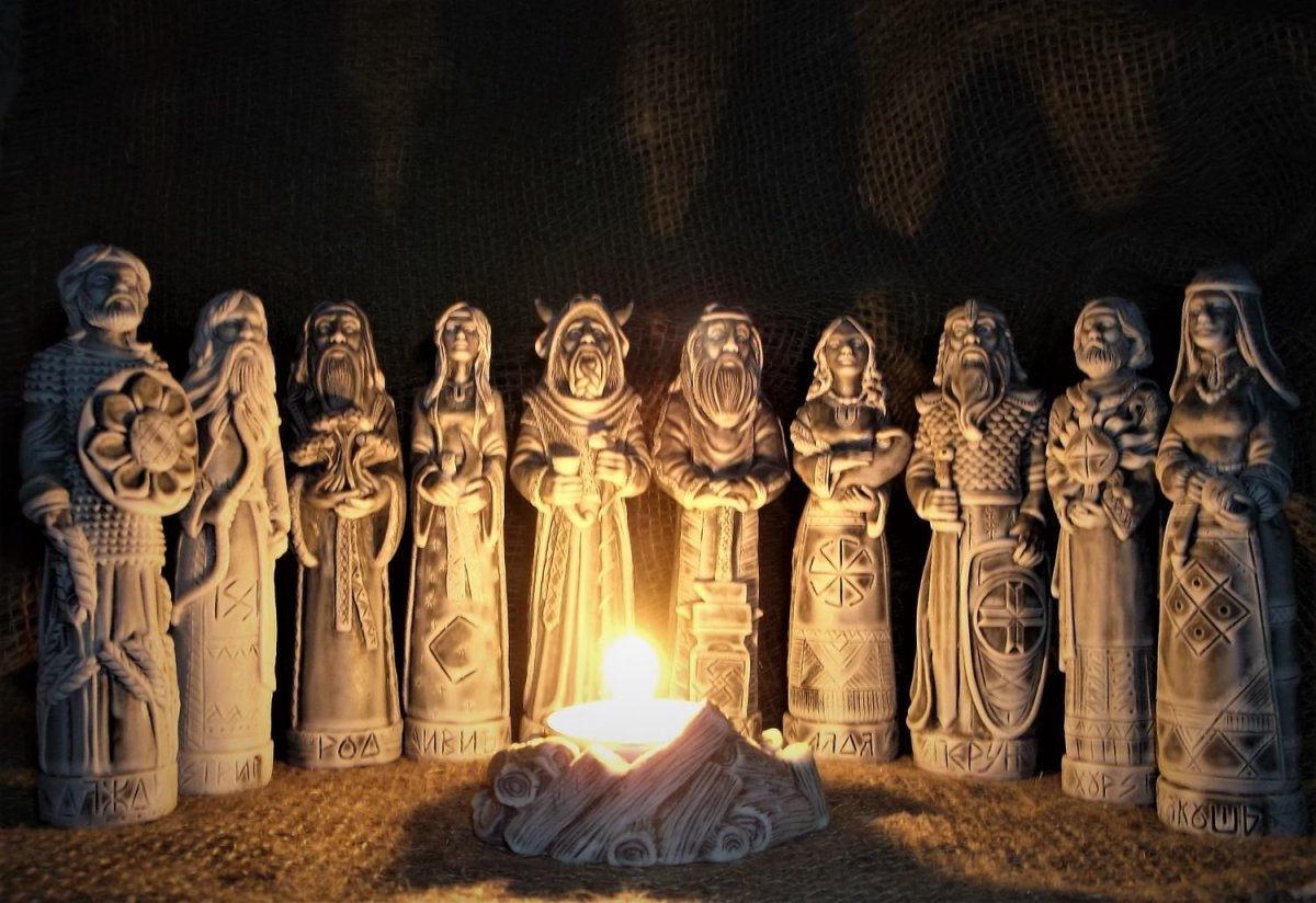 Славянский Пантеон богов идолы