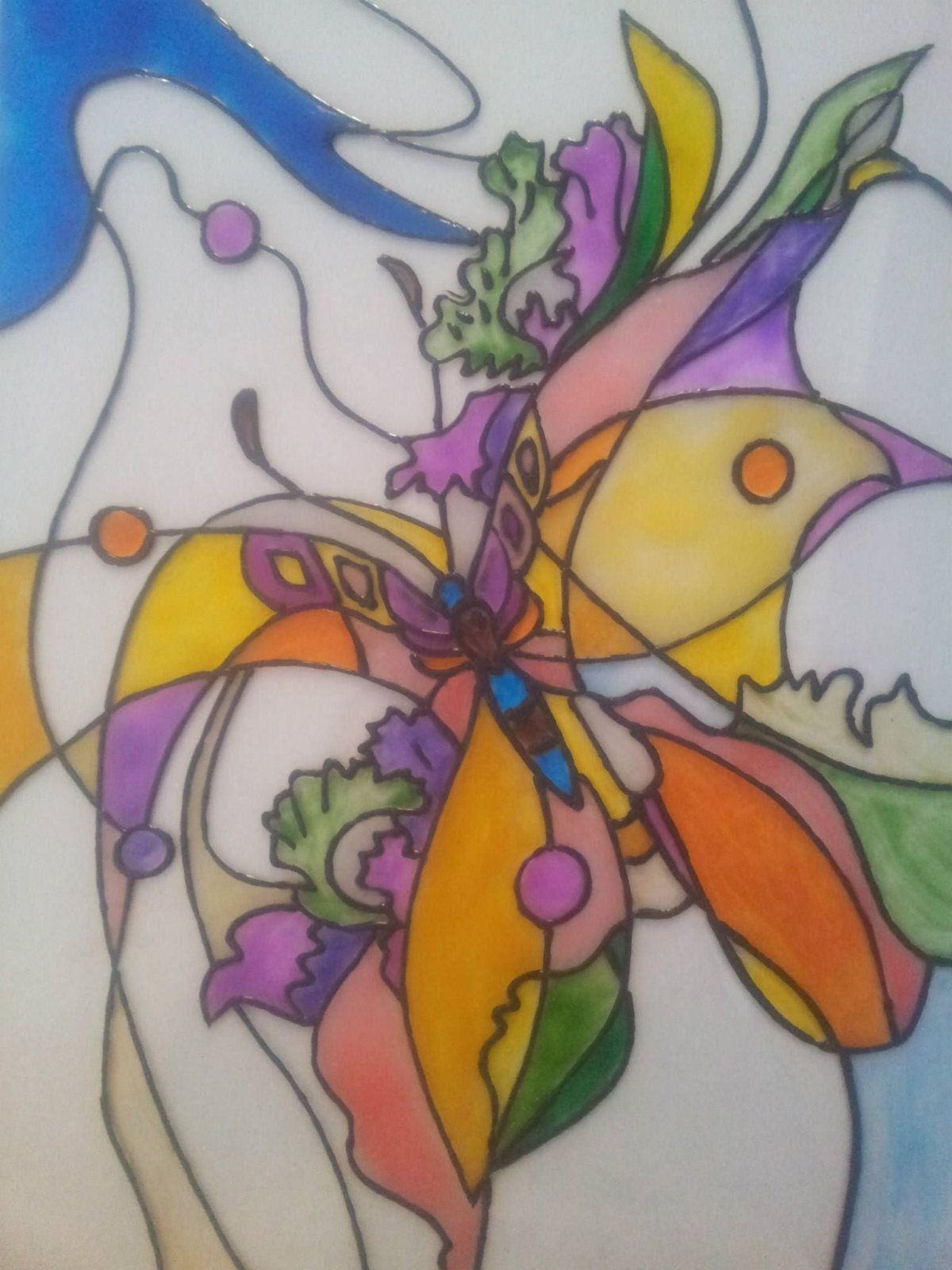 Бабочка из цветной бумаги