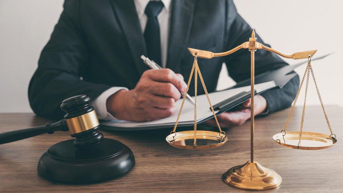 Юридические услуги