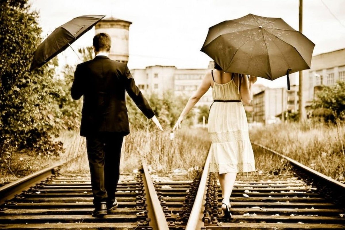 Руки под дождем