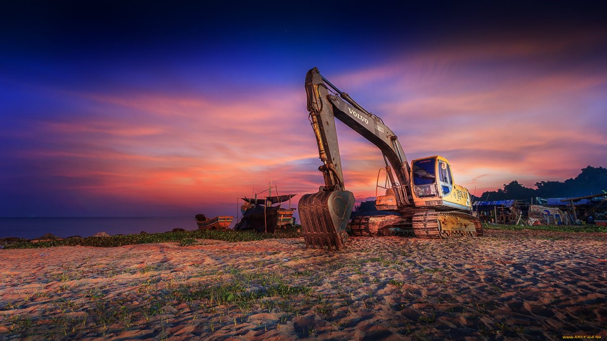 Рабочий на экскаваторе