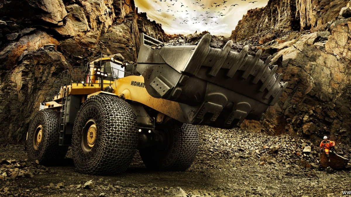 Карьерная спецтехника Komatsu