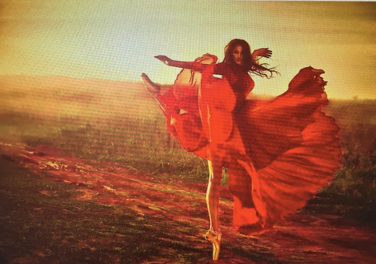 Счастливые люди на море