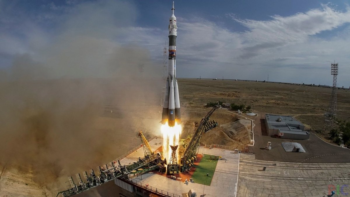 2 Июня 1955 года основан космодром Байконур