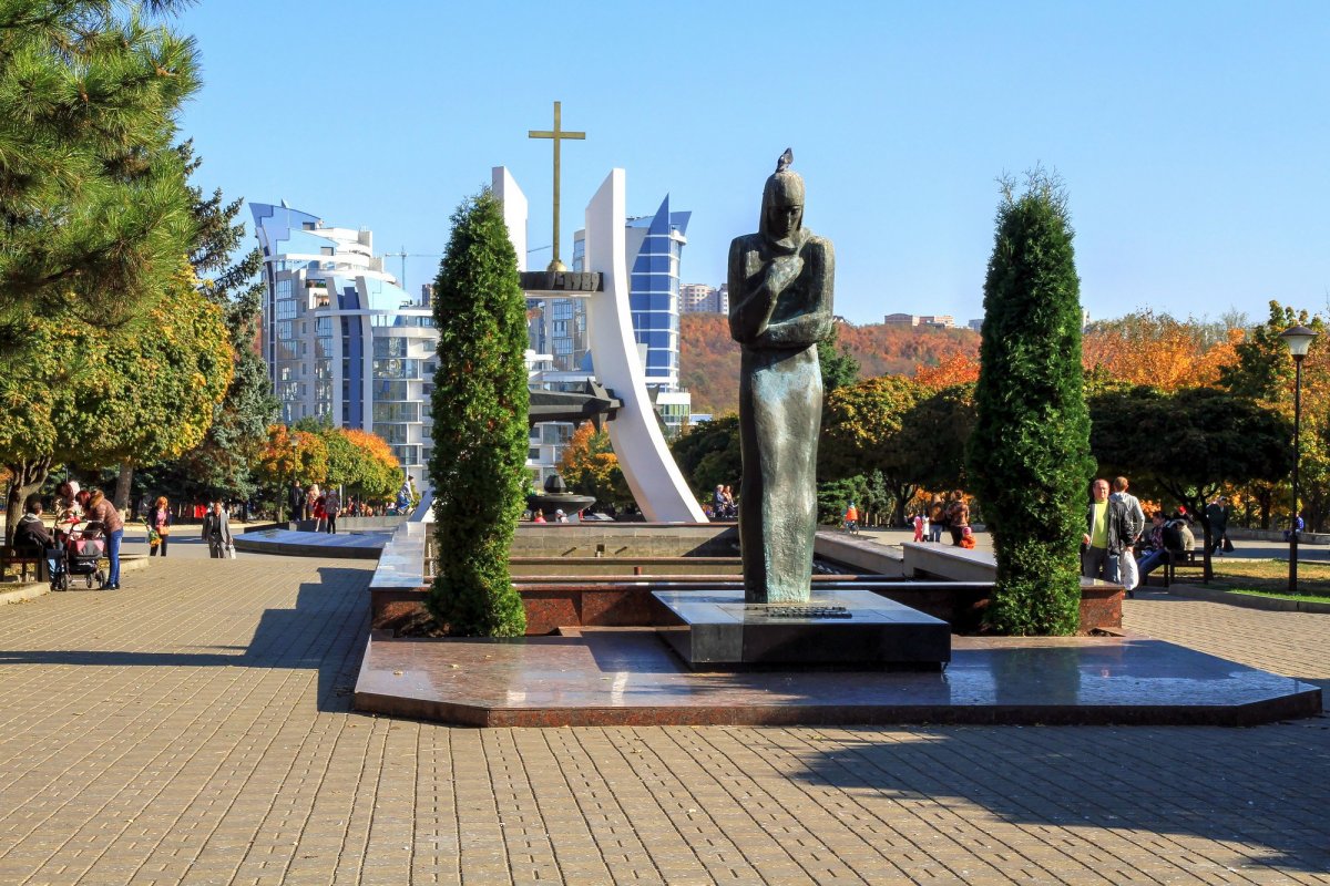 Кишинев набережная