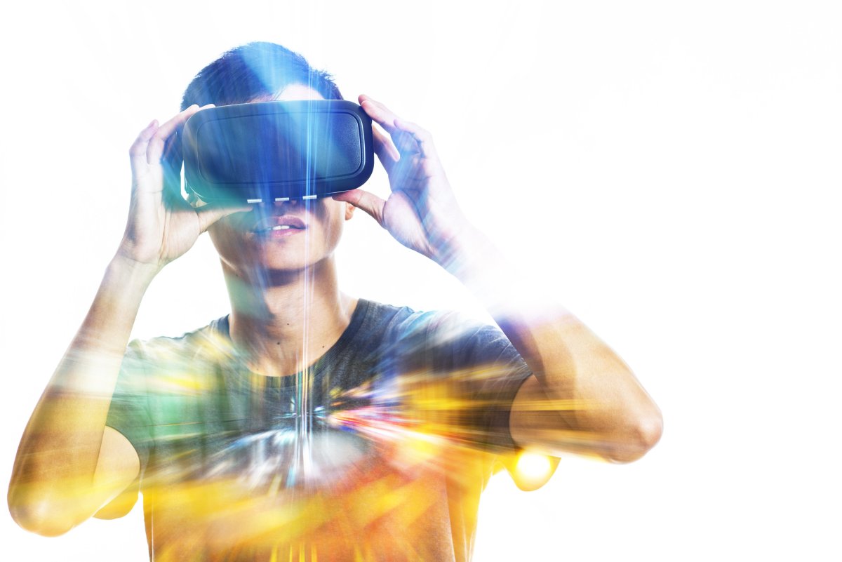 Виртуальная реальность на прозрачном фоне